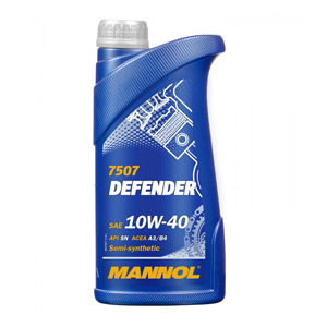 Моторное масло Mannol Defender 10W40 (1 л)